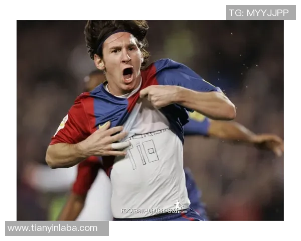 足球巨星风云录：从梅西到C罗他们如何书写属于自己的传奇